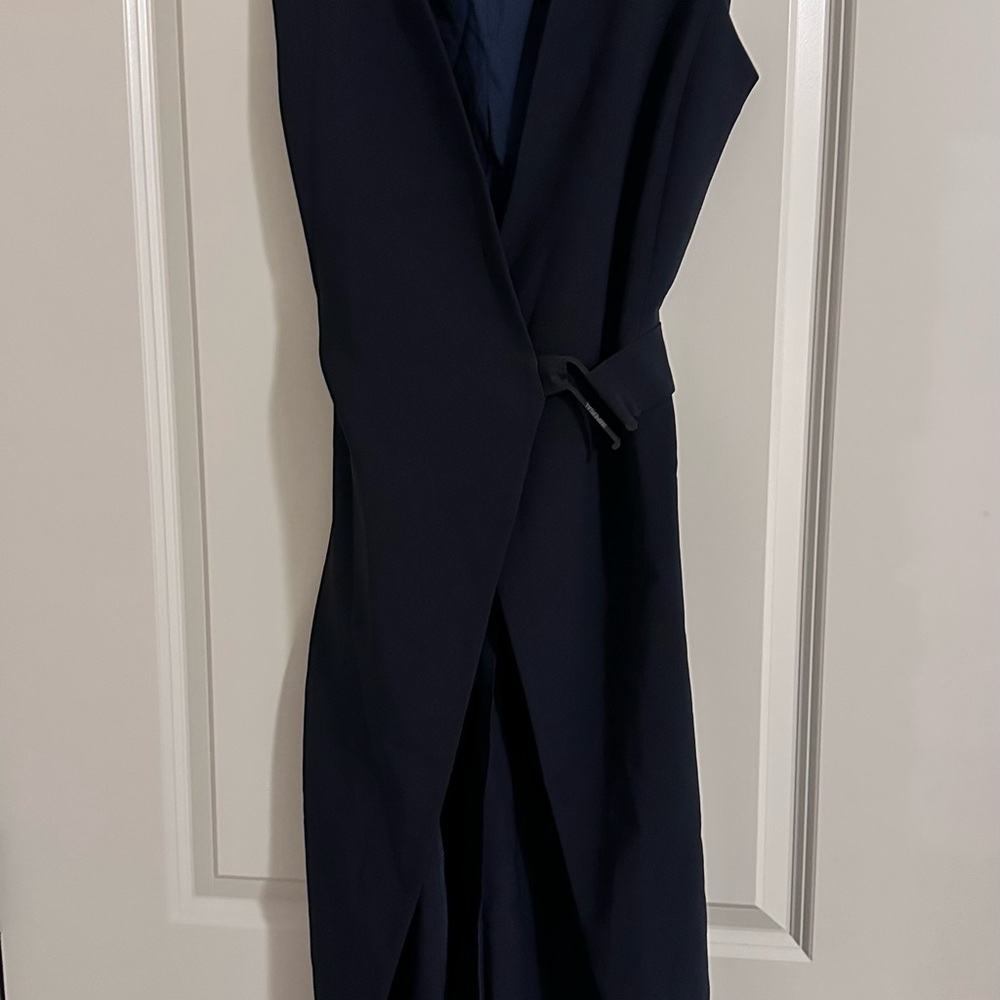 Elegant Navy Sleeveless Wrap Dress